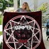 H – Slipknot Quilt Blanket