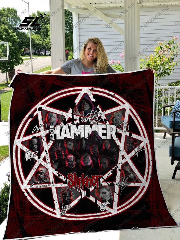 H – Slipknot Quilt Blanket