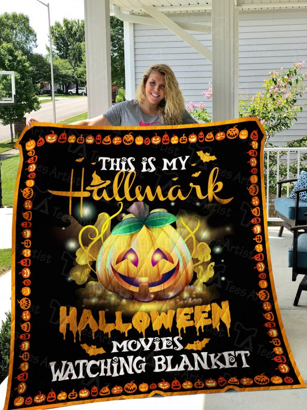 Hallmark Halloween Quilt Blanket 01328