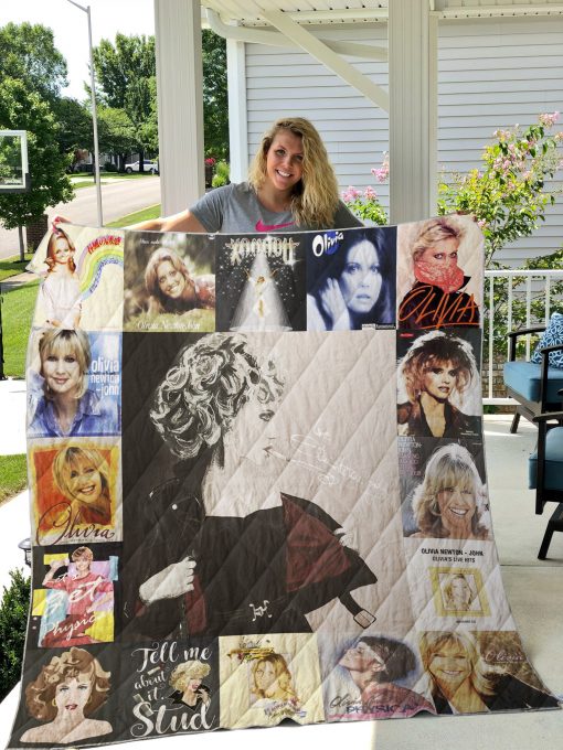 Olivia Newton-john 2 Quilt Blanket