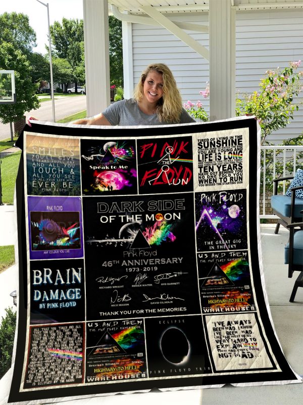 The Dark Side Of The Moon (pink Floyd) Quilt Blanket I1d1