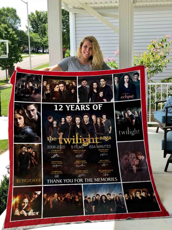 The Twilight Saga Quilt Blanket I1d3